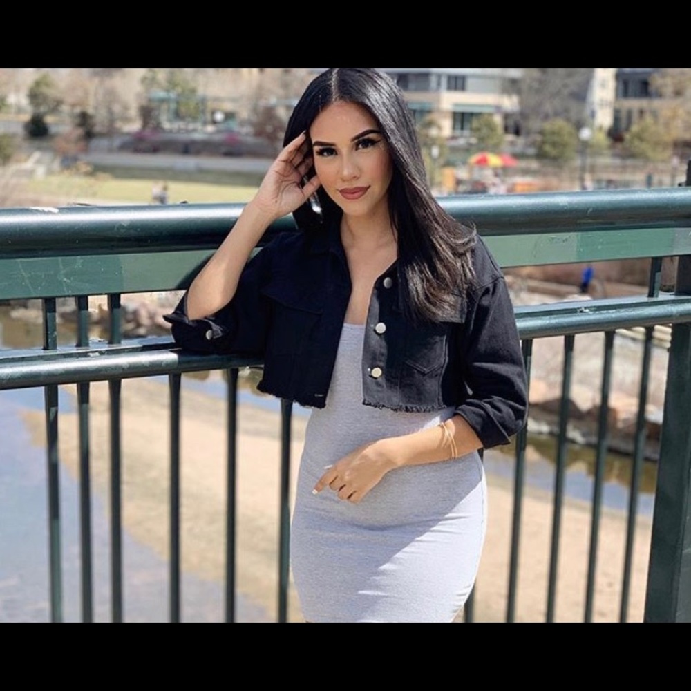 Cropped Jacket - Picture 5 of 5